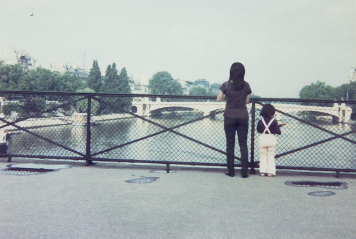 1975 and 2009, Pont des Arts, Paris