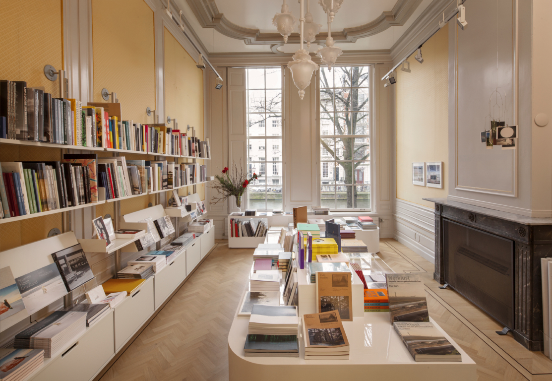 Photobook store
